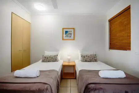 Rolling Surf Resort - 116