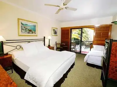 Palm Royale Cairns - 24