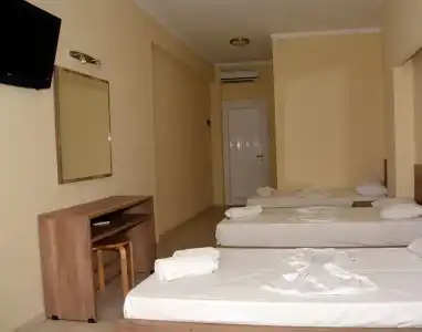 Kavos Plaza - 47