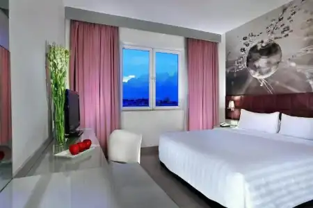 Royal Palm & Conference Center Cengkareng - 35