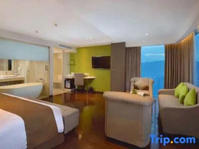 Platinum Adisucipto & Conference - 85