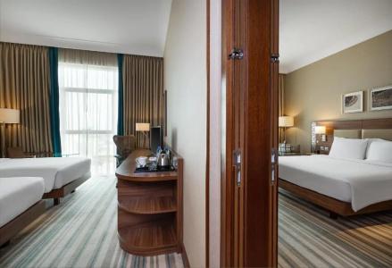Hilton Garden Inn Dubai Jumeirah - 32