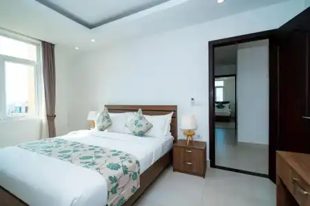 Queen Mansion - 41