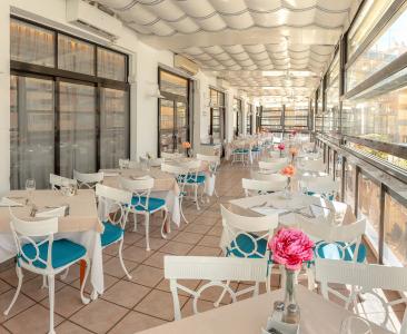 RH Corona del Mar - 16