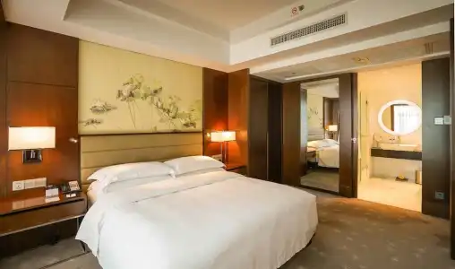 DoubleTree by Hilton Beijing - 51
