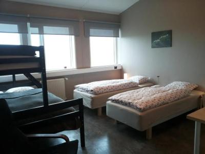 Guesthouse Reynir - 11