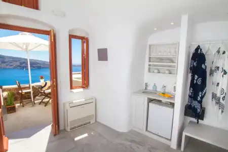 Oia Mare Villas - 85