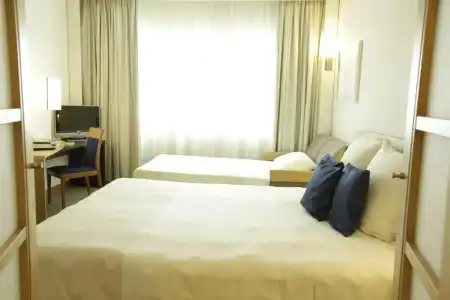 The Sydney - 50