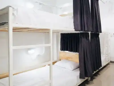 Loyy - Hostel - 64