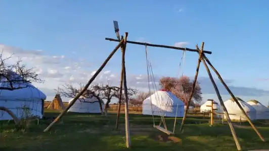 Jurten Camp Almaluu - 1