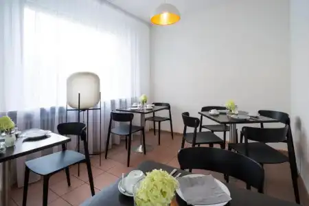 2Places Side - 13