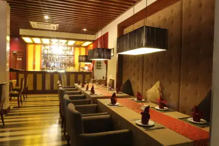 Essence D'orient & SPA - 24