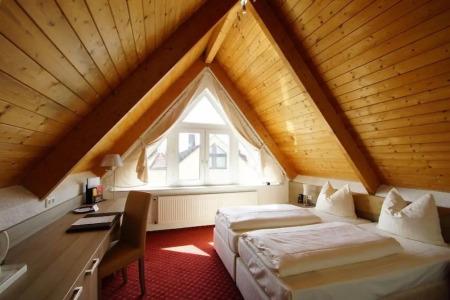 Airport Filder Post - 19