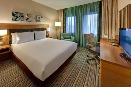 Hilton Garden Inn Frankfurt Airport - 2