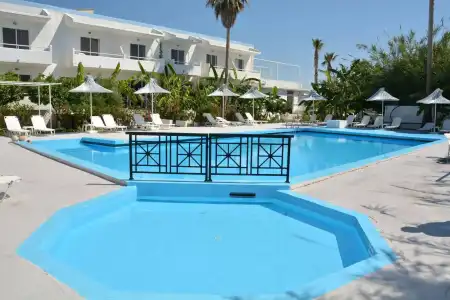 Costa Angela - 14