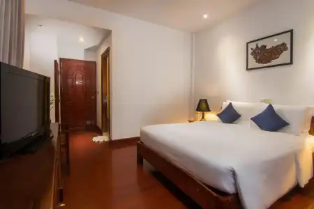 Apsara Centrepole - 70