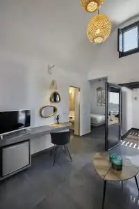 Oia Suites - 30