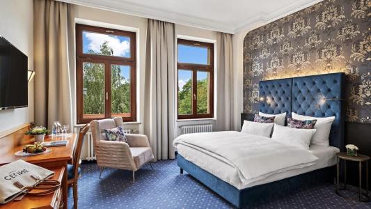 Bayerischer Hof Dresden - 30