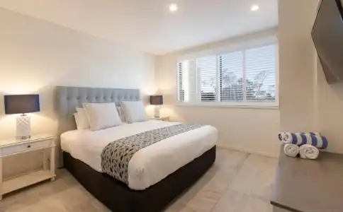 Bay Royal Apartments - 265