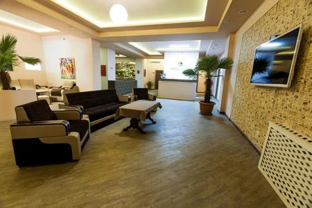Holiday Hostel - 11