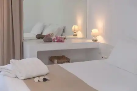 Kanale's Rooms and Suites - 105