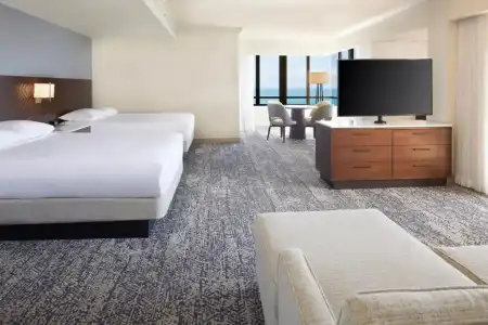 Hilton Hawaiian Village Waikiki Beach Resort - 440