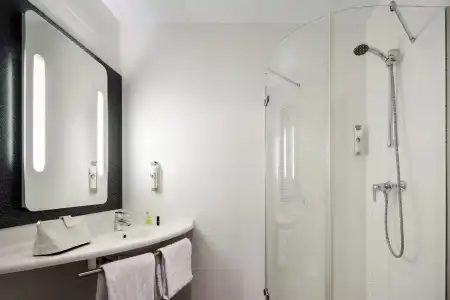ibis Sevilla - 23