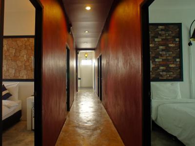 Walking Street Residence - 2