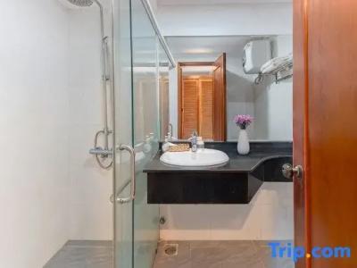 Holiday Central Nha Trang - 38