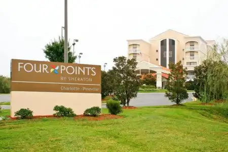Four Points by Sheraton Charlotte - Pineville - 29
