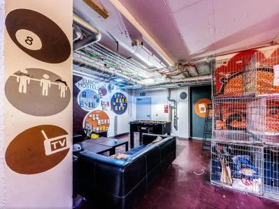 Five Elements Hostel and Capsules Frankfurt - 10