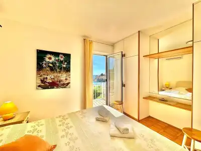 Sun Rose Apartments - 124