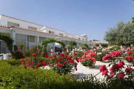 Eliofos Elegant Maisonettes - 33