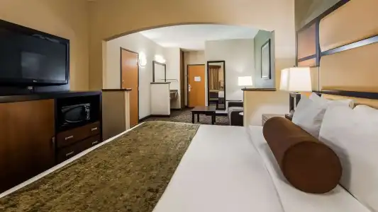 Best Western Plus Vancouver Mall Dr. & Suites - 41