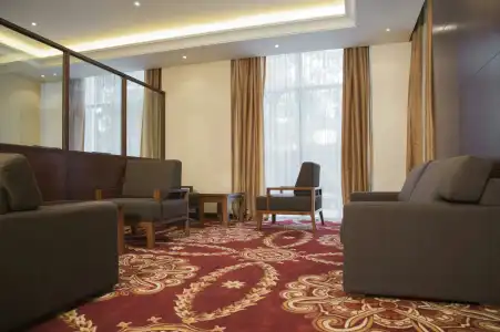 Hilton Garden Inn Hanoi - 32