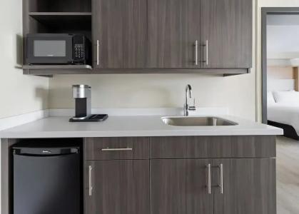 Holiday Inn & Suites RICHMOND - WEST END by IHG - 58