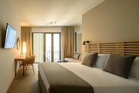 Fos DownTown Suites - 129
