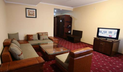 Zargaron Plaza - 107