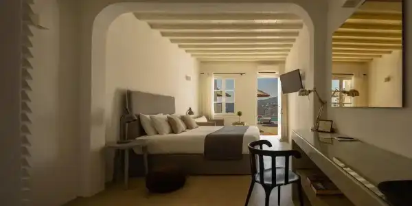 Cova Suites - 102