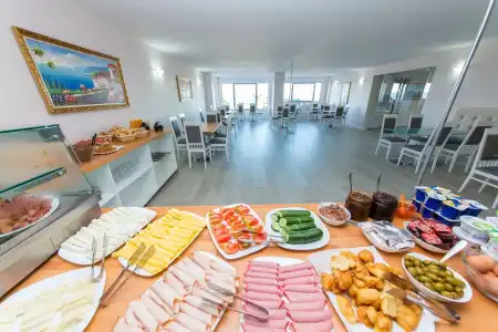 Saranda Palace - 12