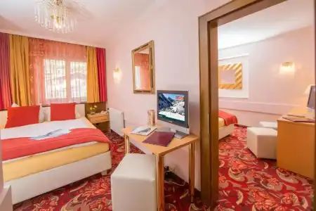 Berger's Sporthotel - 57