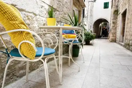Tragos Lemon Tree - 35