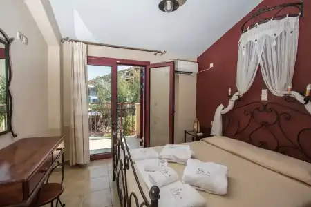 GreKa Ionian Suites - 95