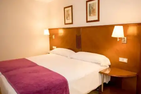 Hesperia Andorra - 63
