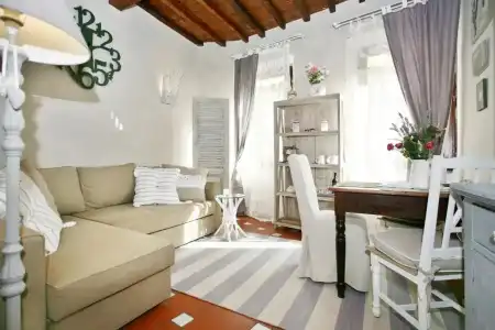 Gina Guest House - 17