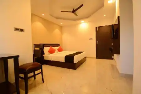 Grand Lotus Inn - 41