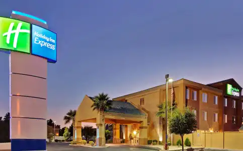 Holiday Inn Express Las Vegas-Nellis by IHG - 18