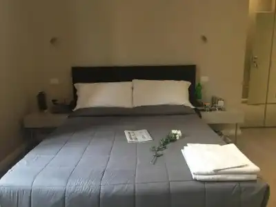 The Roman Empire Guesthouse - 38
