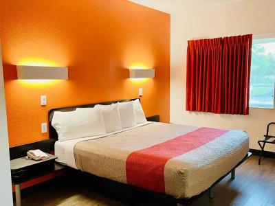Motel 6 Springfield, IL - 27