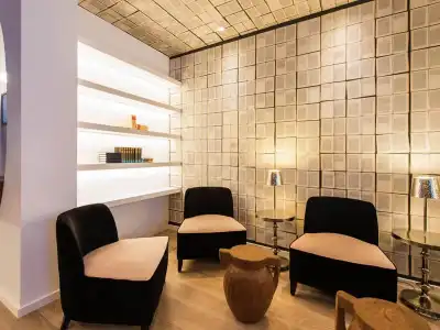 Ibis Styles Frankfurt City - 1